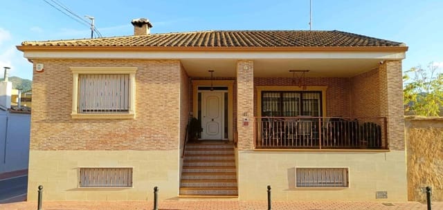 4 soveværelse Byhus til salg i Hondón de los Frailes med garage - € 379.500 (Ref: 10095784)