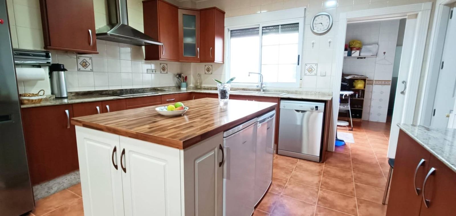 4 soveværelse Byhus til salg i Hondon de los Frailes med garage - € 379.500 (Ref: 10095784)