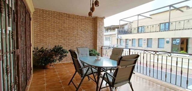 4 soveværelse Byhus til salg i Hondón de los Frailes med garage - € 379.500 (Ref: 10095784)