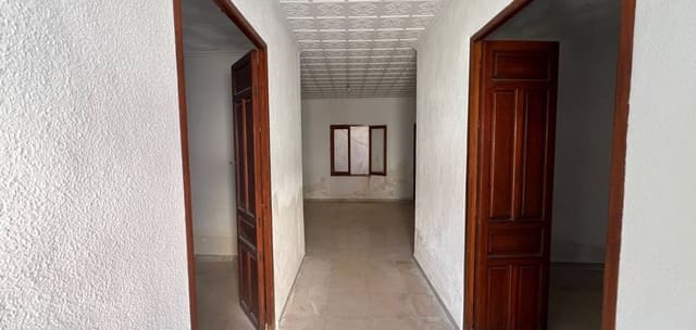 6 quarto Casa em Banda para venda em Barinas, Abanilla - 60 000 € (Ref: 10124767)