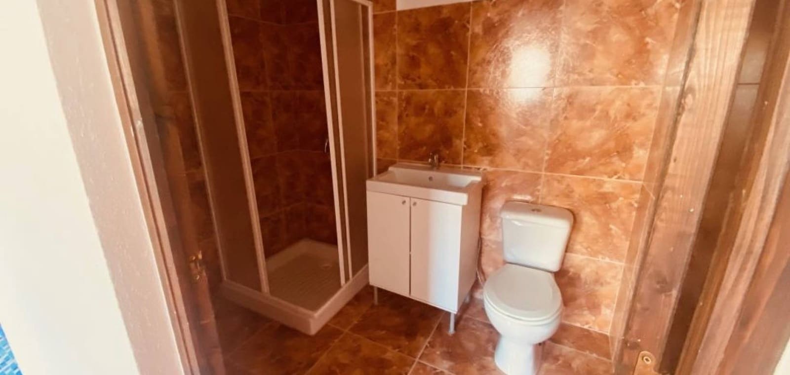 6 quarto Moradia para venda em Barinas com piscina garagem - 471 950 € (Ref: 10136695)