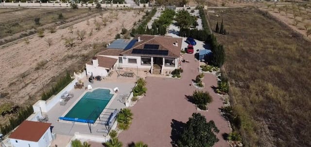 4 sypialnia Willa na sprzedaż w Pinoso z basenem garażem - 499 995 € (Ref: 10136696)