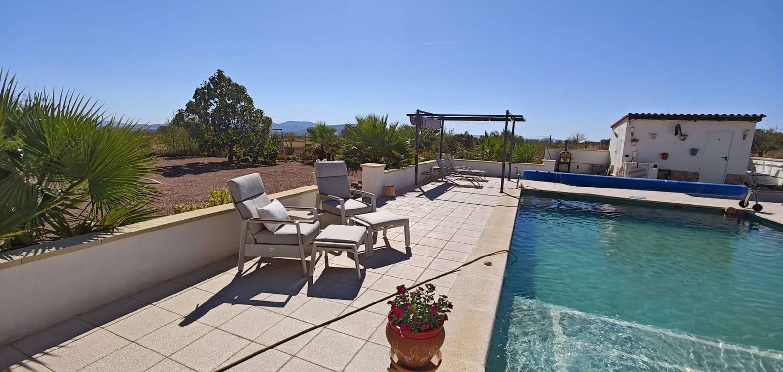 4 soveværelse Villa til salg i Pinoso med swimmingpool garage - € 499.995 (Ref: 10136696)