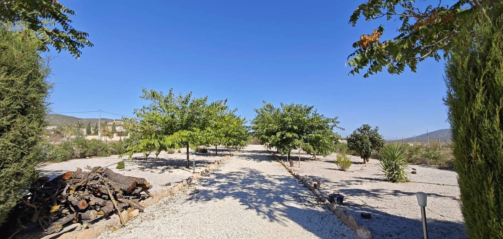 4 soveværelse Villa til salg i Pinoso med swimmingpool garage - € 499.995 (Ref: 10136696)