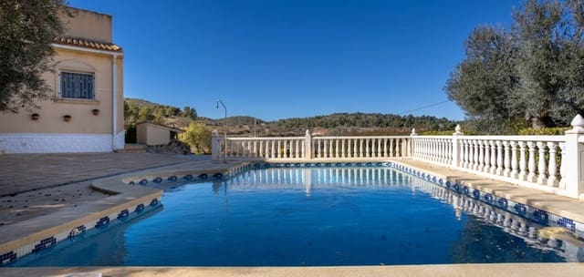 3 Zimmer Villa zu verkaufen in La Zarza, Jumilla mit Pool Garage - 395.000 € (Ref: 10172242)