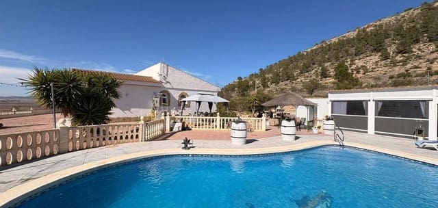 Chalet de 4 habitaciones en Monóvar / Monóver en venta con piscina - 499.995 € (Ref: 10172243)