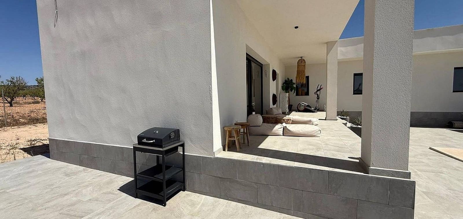 3 soveværelse Villa til salg i Pinoso med swimmingpool - € 399.900 (Ref: 10172244)