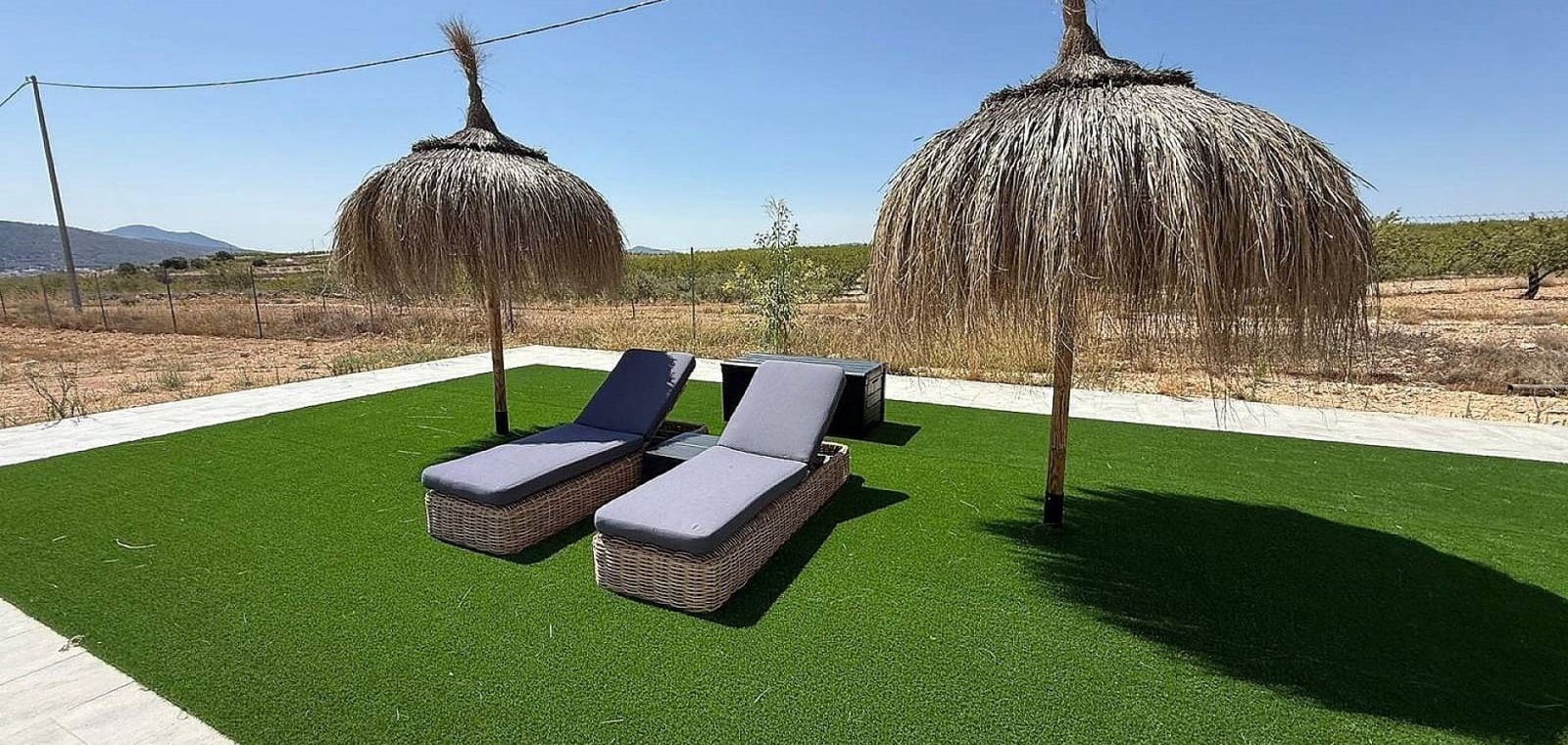 3 soveværelse Villa til salg i Pinoso med swimmingpool - € 399.900 (Ref: 10172244)