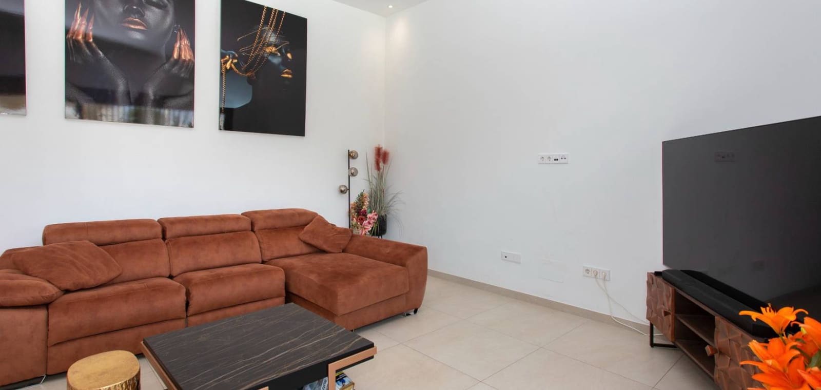 4 slaapkamer Villa te koop in Rojales met zwembad garage - € 745.000 (Ref: 10172245)