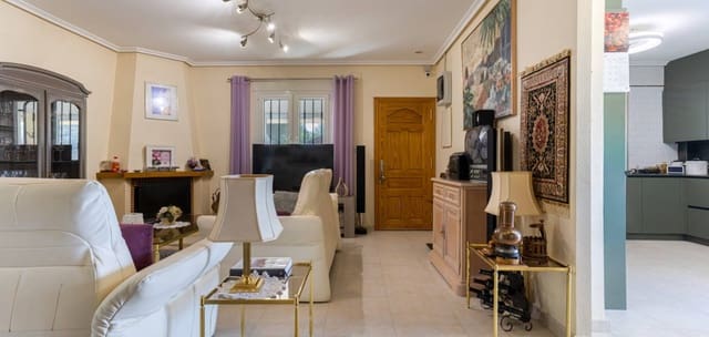 4 soveværelse Villa til salg i La Zarza, Jumilla med swimmingpool garage - € 385.000 (Ref: 10172246)