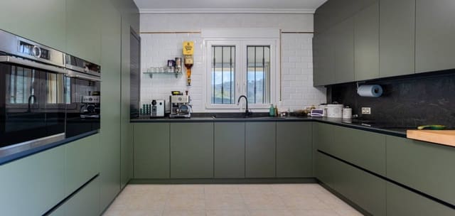 4 soveværelse Villa til salg i La Zarza, Jumilla med swimmingpool garage - € 385.000 (Ref: 10172246)