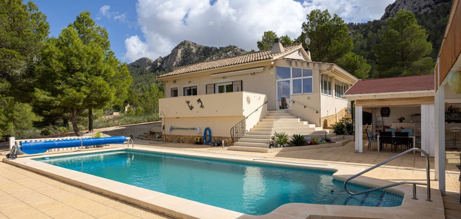4 soverom Villa til salgs i La Zarza med svømmebasseng garasje - € 385 000 (Ref: 10172246)