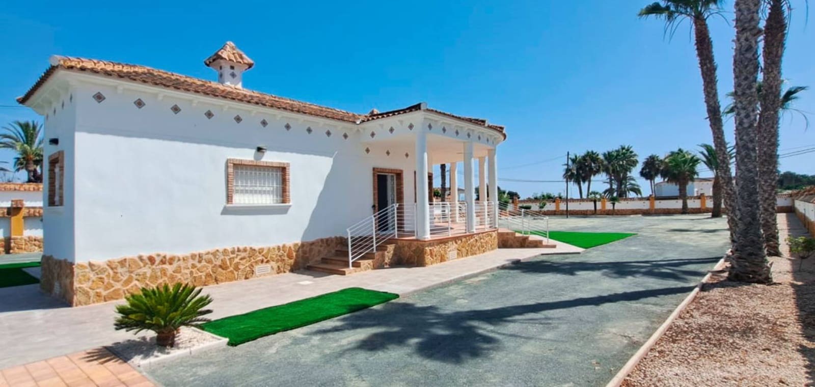 3 bedroom Finca/Country House for sale in Catral with garage - € 410,000 (Ref: 10172248)