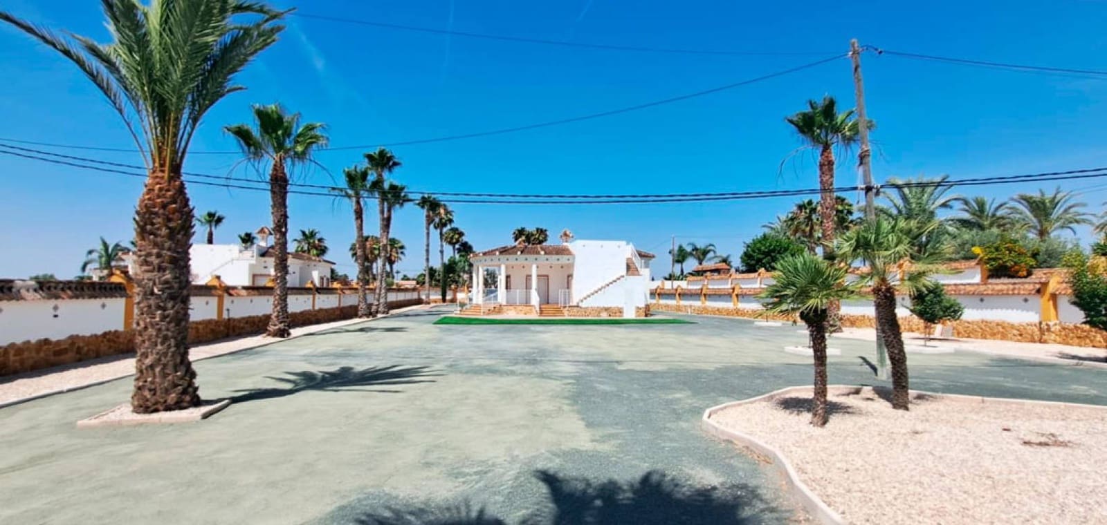 3 bedroom Finca/Country House for sale in Catral with garage - € 410,000 (Ref: 10172248)
