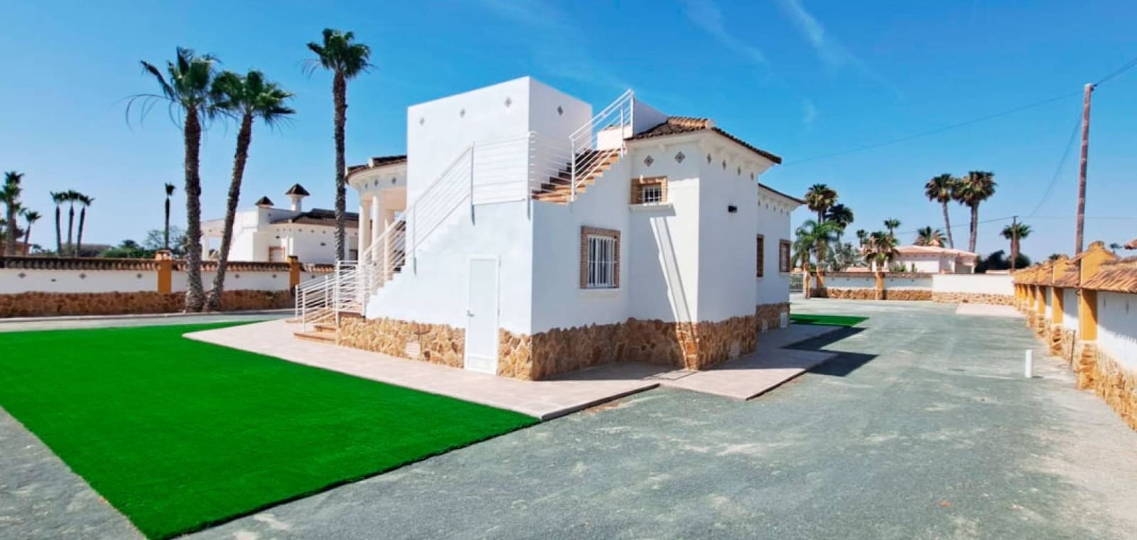 3 bedroom Finca/Country House for sale in Catral with garage - € 410,000 (Ref: 10172248)
