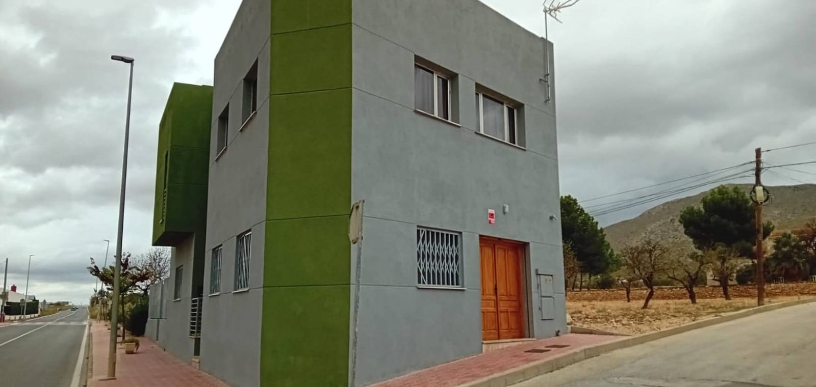 Komercyjne na sprzedaż w Hondon de los Frailes - 175 000 € (Ref: 7529483)
