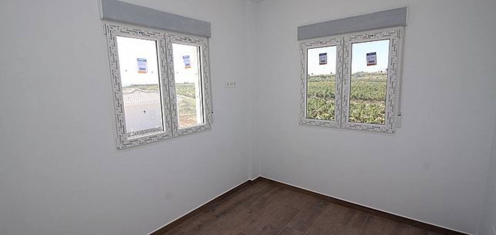 3 slaapkamer Villa te koop in Pinoso met zwembad garage - € 375.000 (Ref: 7940986)