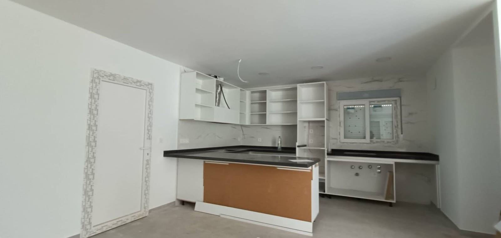 Chalet de 3 habitaciones en Pinoso en venta con piscina garaje - 375.000 € (Ref: 7940986)