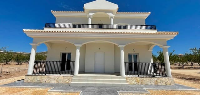 3 bedroom Villa for sale in Pinoso with pool garage - € 397,000 (Ref: 7940987)