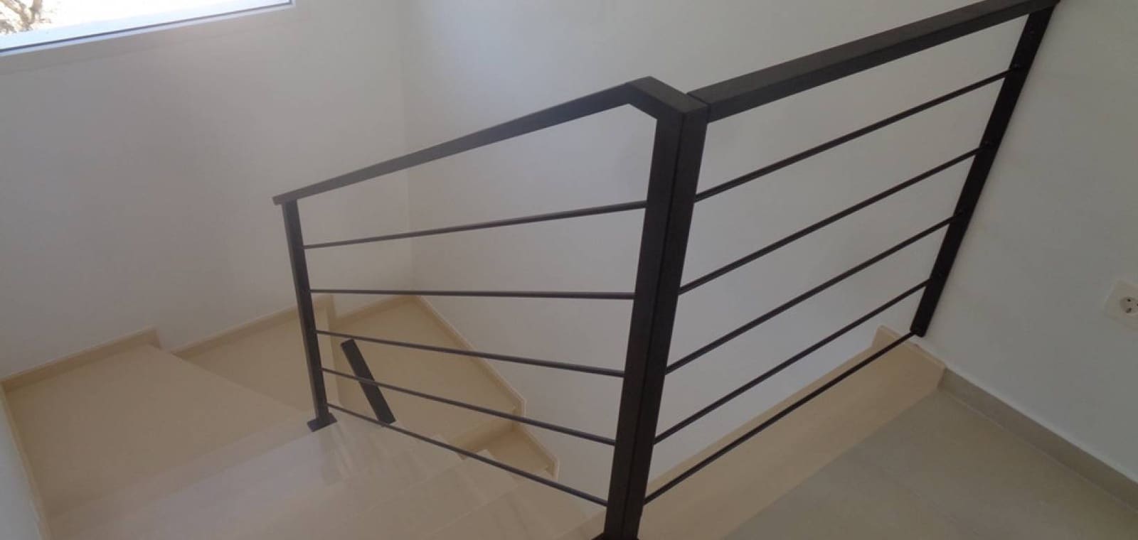 3 bedroom Villa for sale in Pinoso with pool garage - € 397,000 (Ref: 7940987)