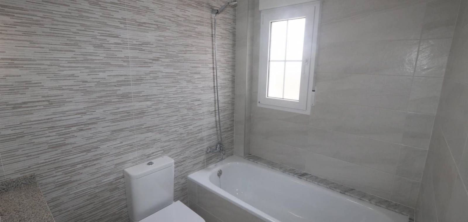 3 bedroom Villa for sale in Pinoso with pool garage - € 423,000 (Ref: 7940988)