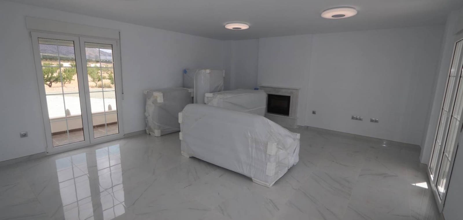 3 bedroom Villa for sale in Pinoso with pool garage - € 423,000 (Ref: 7940988)