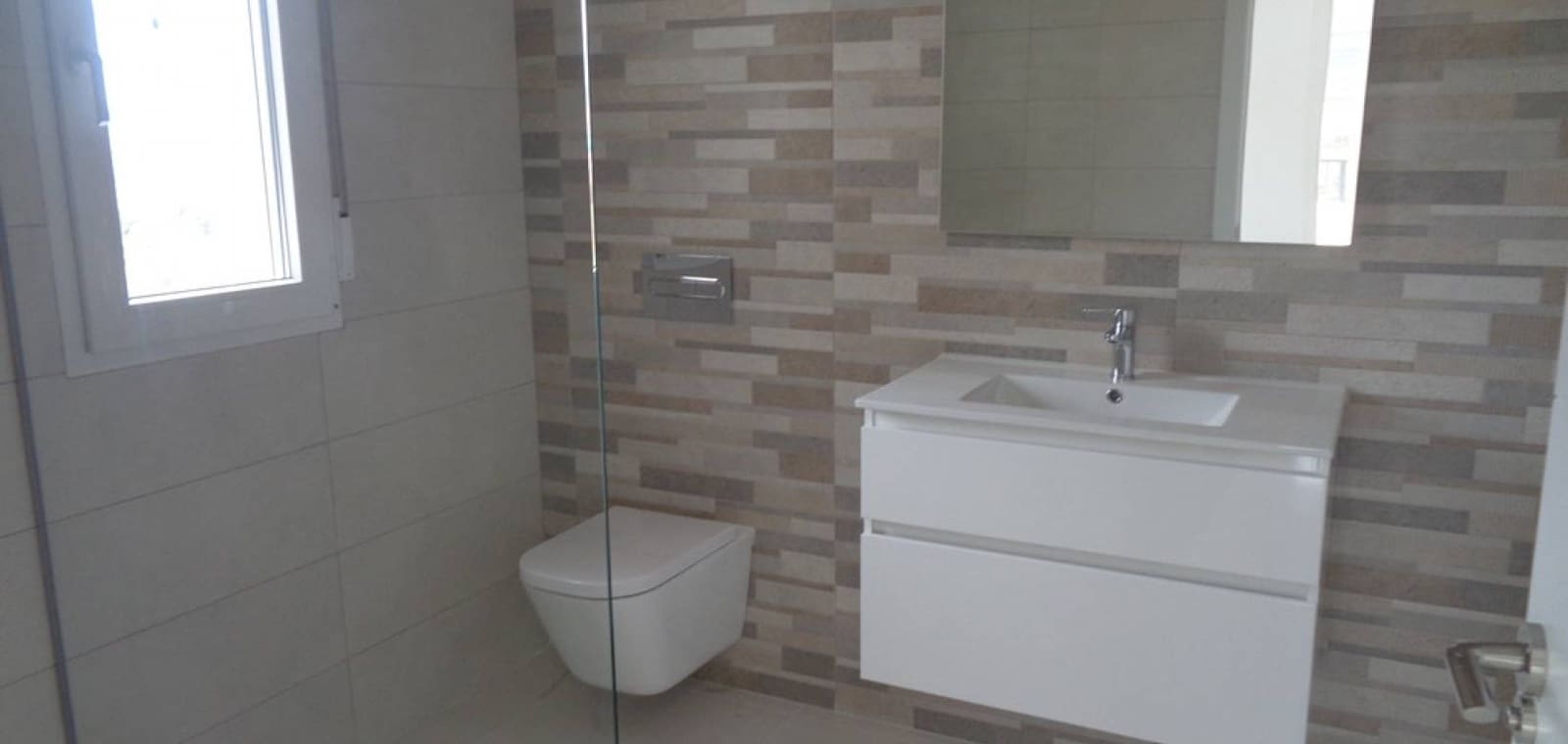 3 bedroom Villa for sale in Pinoso with pool garage - € 423,000 (Ref: 7940988)