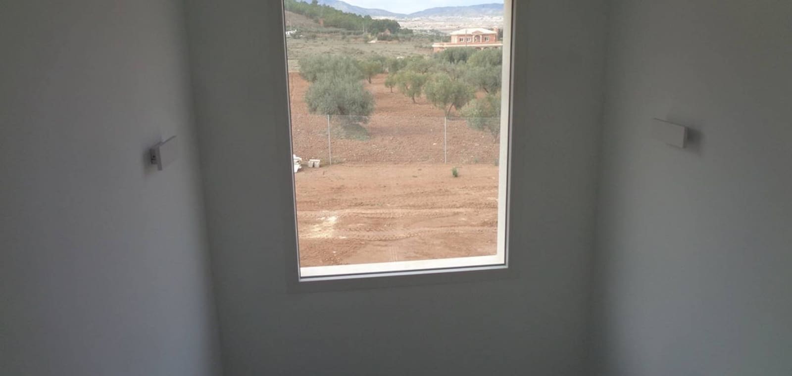 3 bedroom Villa for sale in Pinoso with pool garage - € 423,000 (Ref: 7940988)