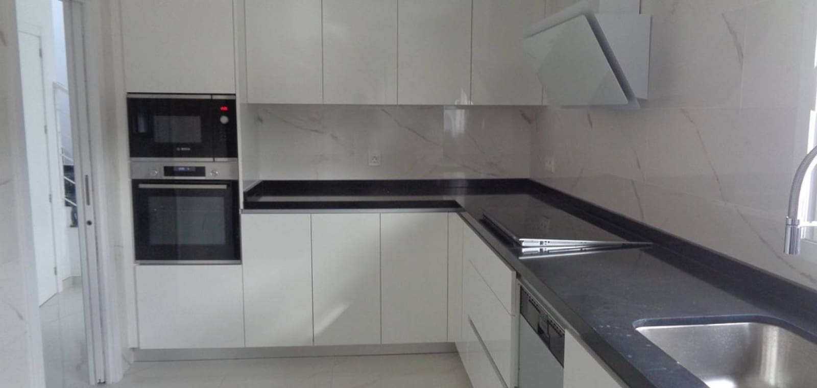 3 bedroom Villa for sale in Pinoso with pool garage - € 423,000 (Ref: 7940988)