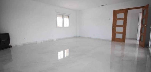 3 chambre Villa/Maison à vendre à Pinoso avec piscine garage - 449 000 € (Ref: 7940989)