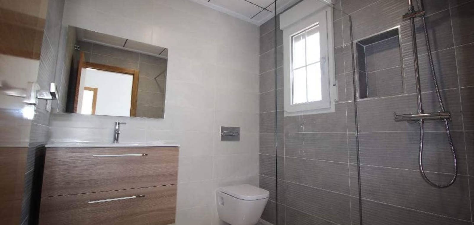 3 bedroom Villa for sale in Pinoso with pool garage - € 449,000 (Ref: 7940989)