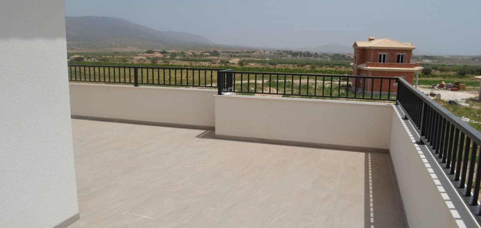 4 bedroom Villa for sale in Pinoso with pool garage - € 505,000 (Ref: 7940991)