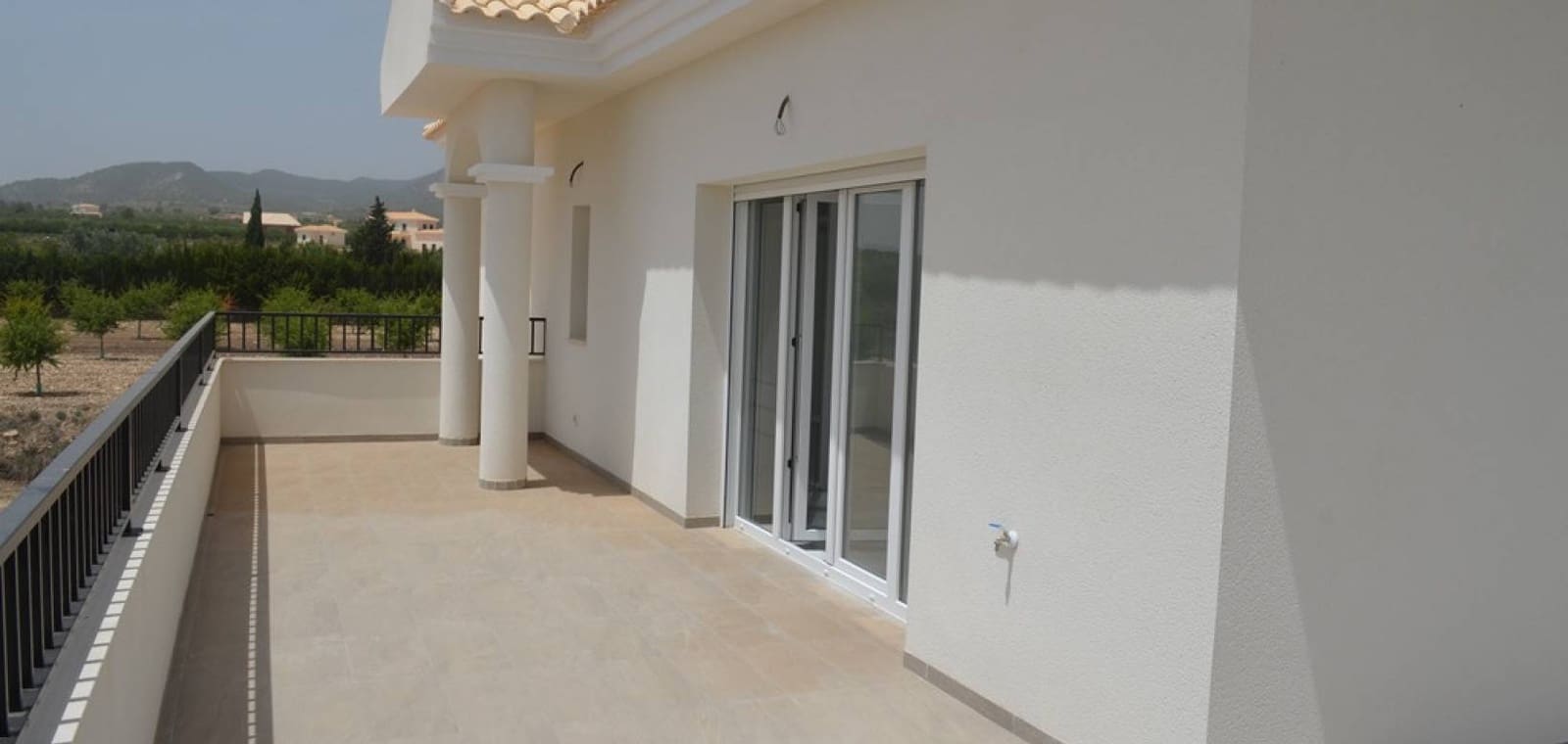 4 bedroom Villa for sale in Pinoso with pool garage - € 505,000 (Ref: 7940991)