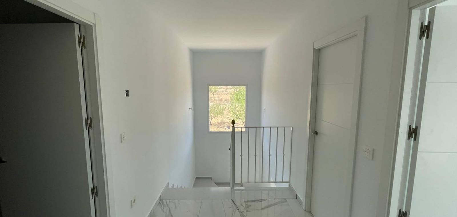 6 bedroom Villa for sale in Pinoso with pool garage - € 611,000 (Ref: 7940993)