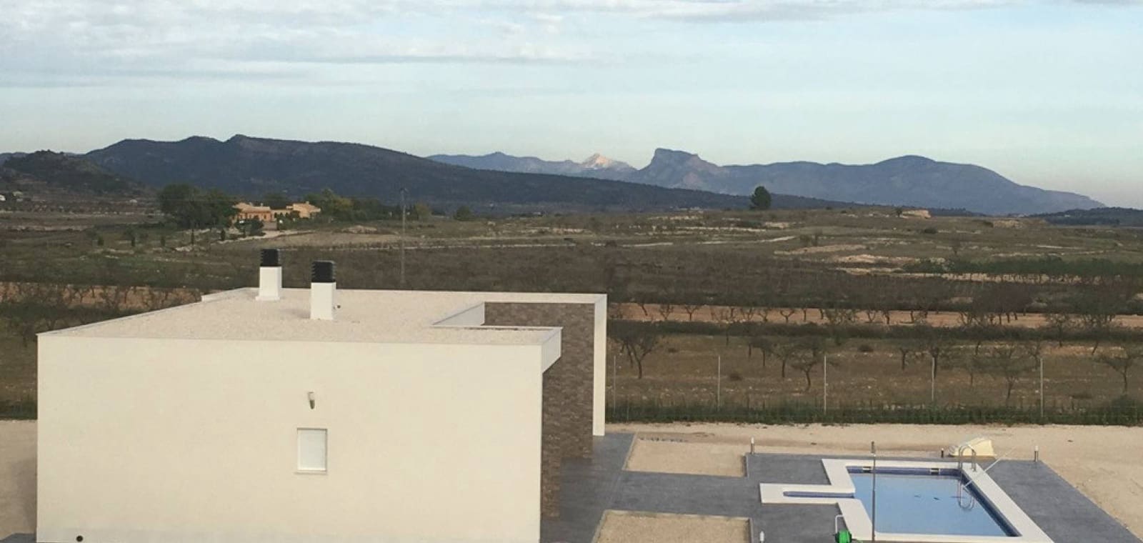 3 bedroom Villa for sale in Pinoso with pool garage - € 398,000 (Ref: 7940994)