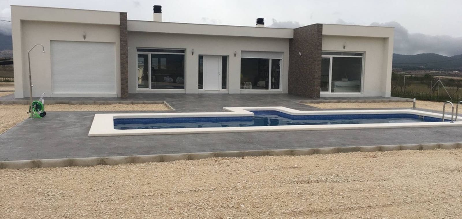 3 bedroom Villa for sale in Pinoso with pool garage - € 398,000 (Ref: 7940994)