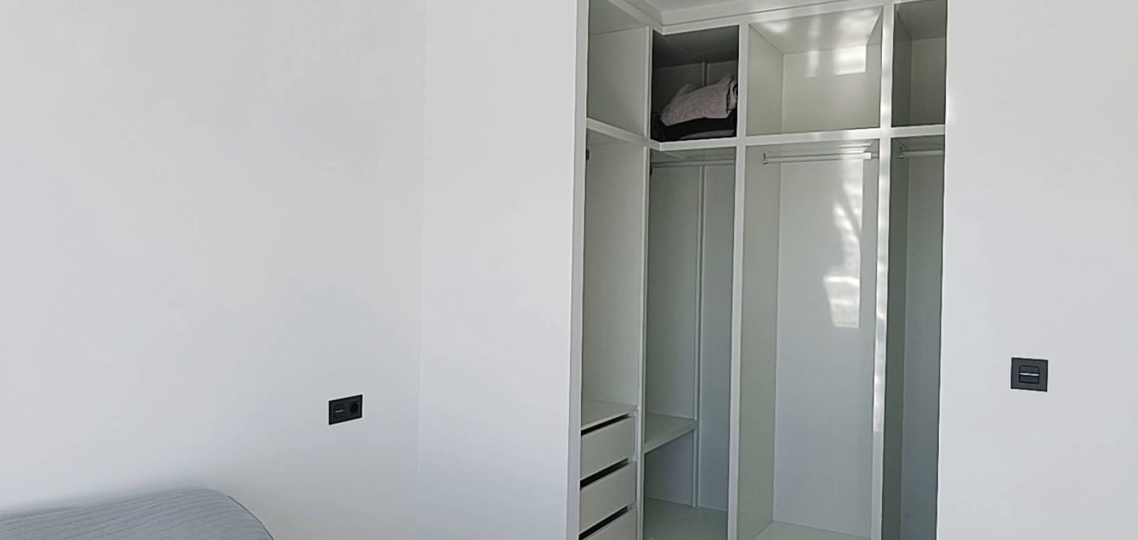 4 slaapkamer Villa te koop in Pinoso met zwembad garage - € 518.000 (Ref: 7940996)