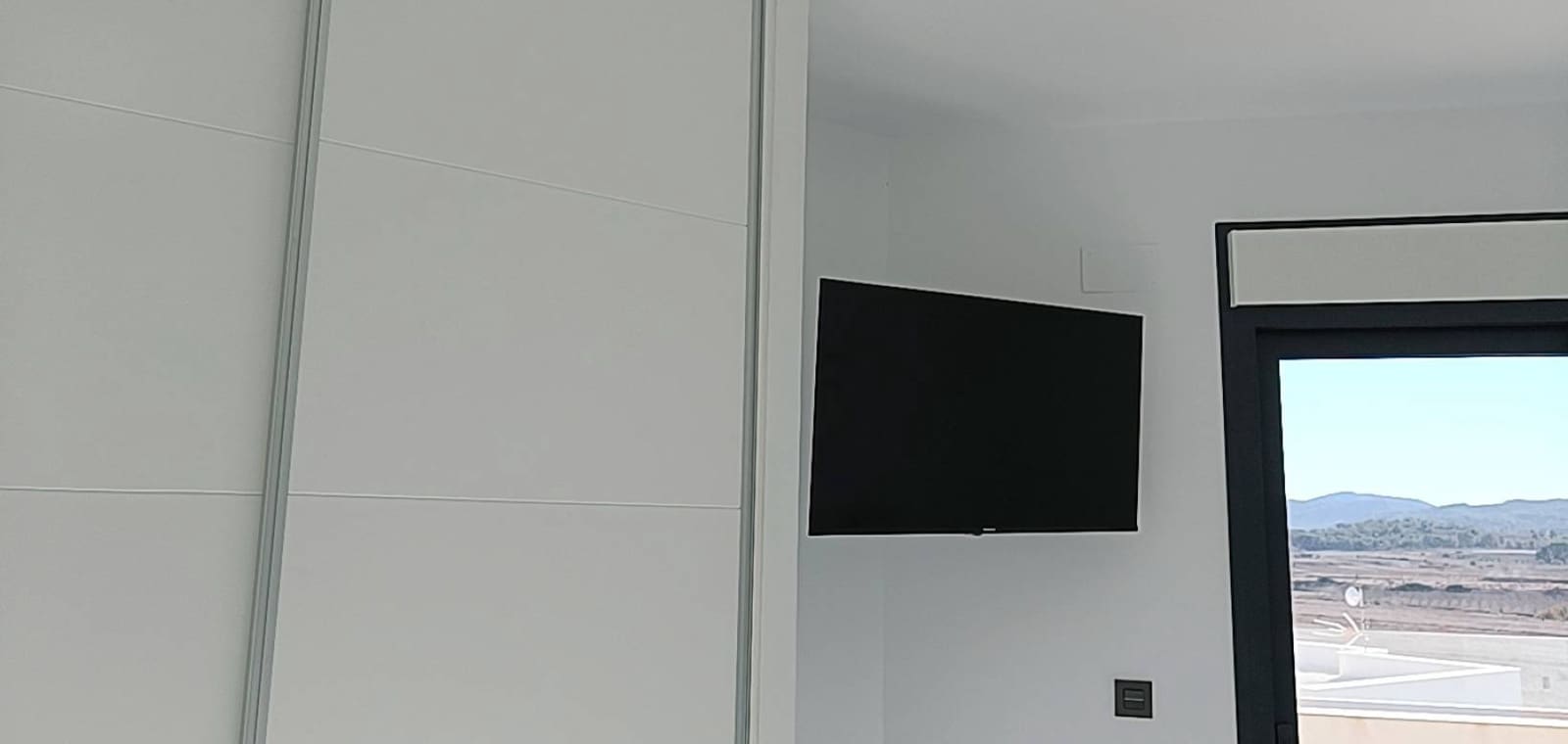 4 slaapkamer Villa te koop in Pinoso met zwembad garage - € 518.000 (Ref: 7940996)