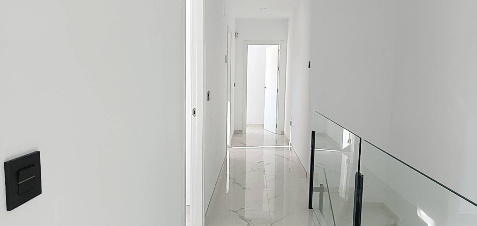 4 slaapkamer Villa te koop in Pinoso met zwembad garage - € 518.000 (Ref: 7940996)