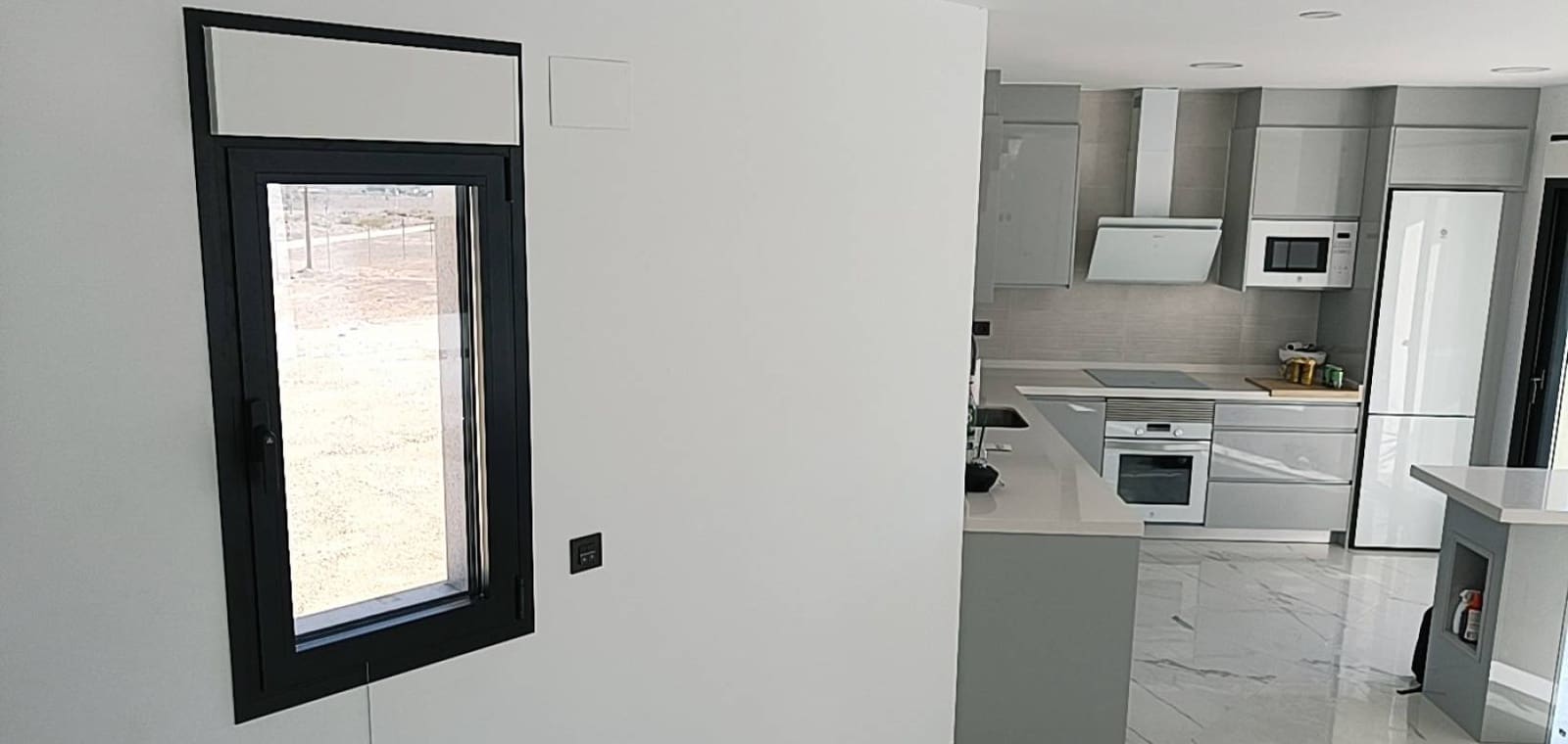 4 slaapkamer Villa te koop in Pinoso met zwembad garage - € 518.000 (Ref: 7940996)