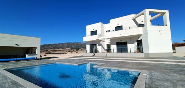 4 slaapkamer Villa te koop in Pinoso met zwembad garage - € 518.000 (Ref: 7940996)