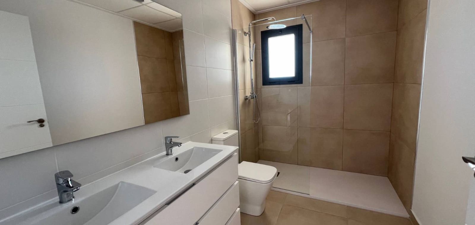 3 bedroom Villa for sale in Hondon de las Nieves with pool garage - € 380,000 (Ref: 8047709)