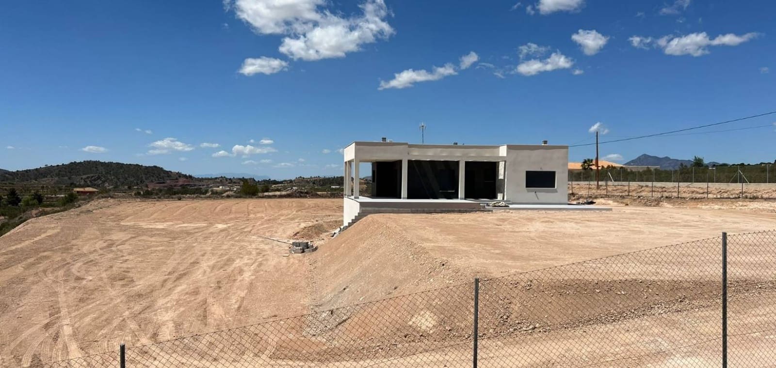 3 soveværelse Villa til salg i Macisvenda med swimmingpool - € 449.999 (Ref: 8096983)