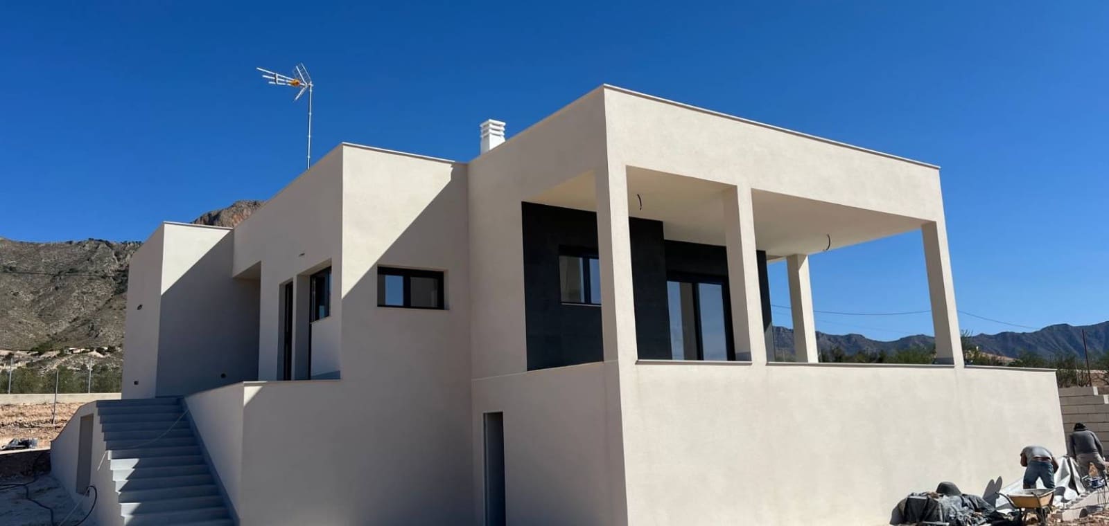 3 soveværelse Villa til salg i Macisvenda med swimmingpool - € 449.999 (Ref: 8096983)