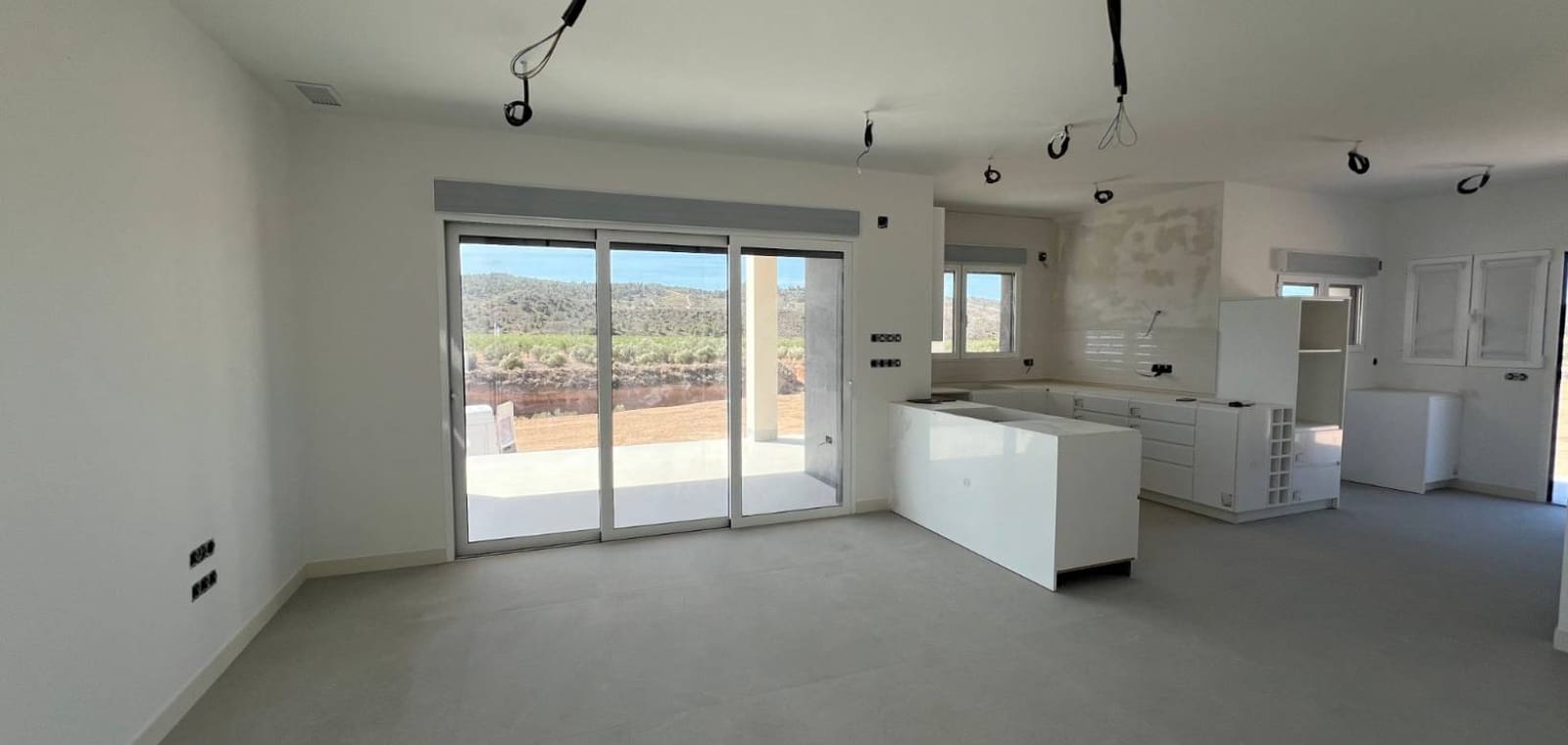 3 soveværelse Villa til salg i Macisvenda med swimmingpool - € 449.999 (Ref: 8096983)