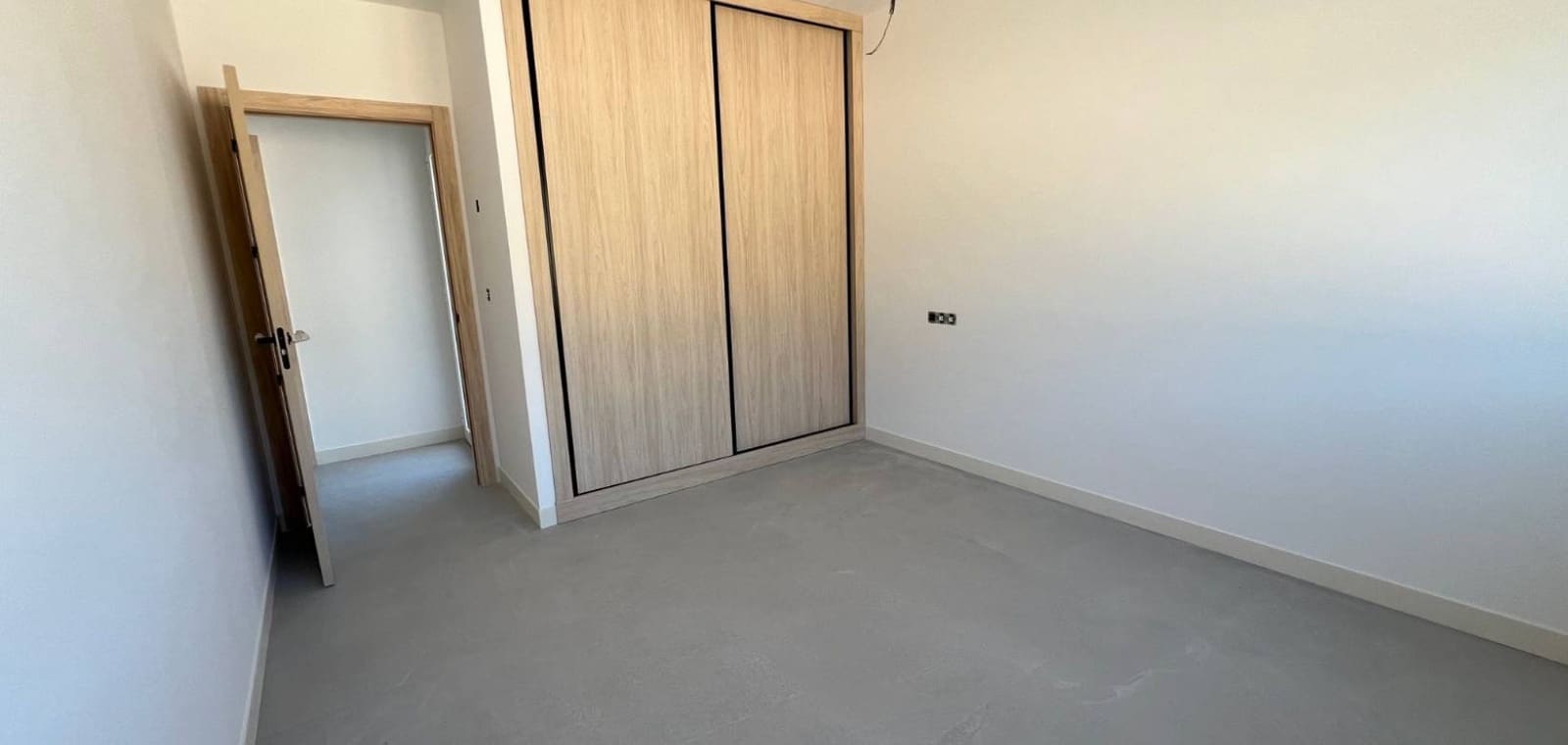 3 soveværelse Villa til salg i Macisvenda med swimmingpool - € 449.999 (Ref: 8096983)