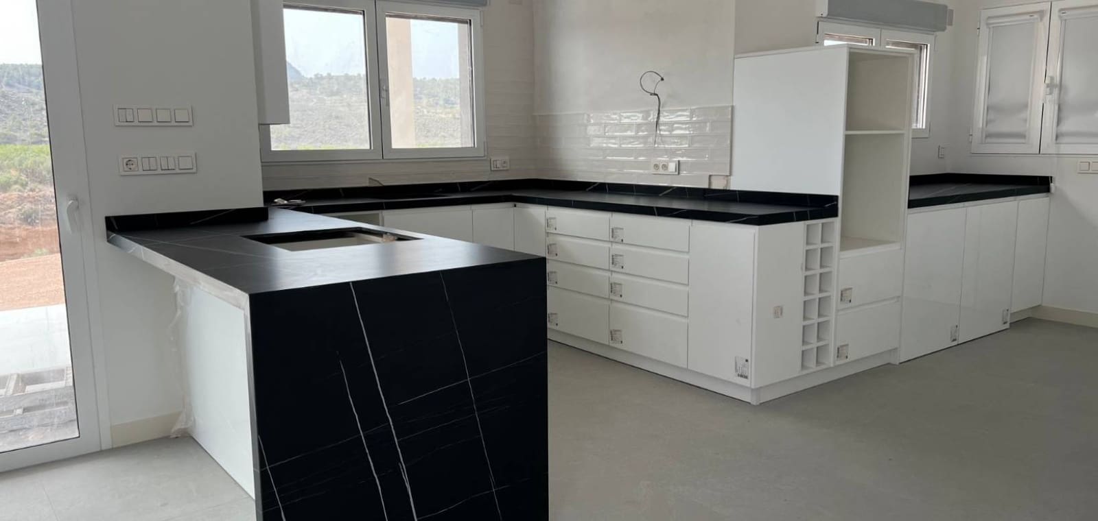 3 soveværelse Villa til salg i Macisvenda med swimmingpool - € 449.999 (Ref: 8096983)