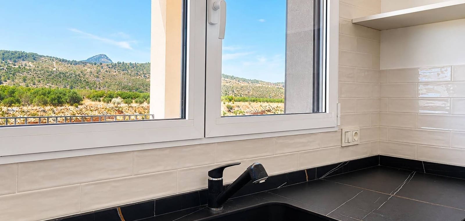 3 soverom Villa til salgs i Macisvenda med svømmebasseng - € 434 999 (Ref: 8096983)