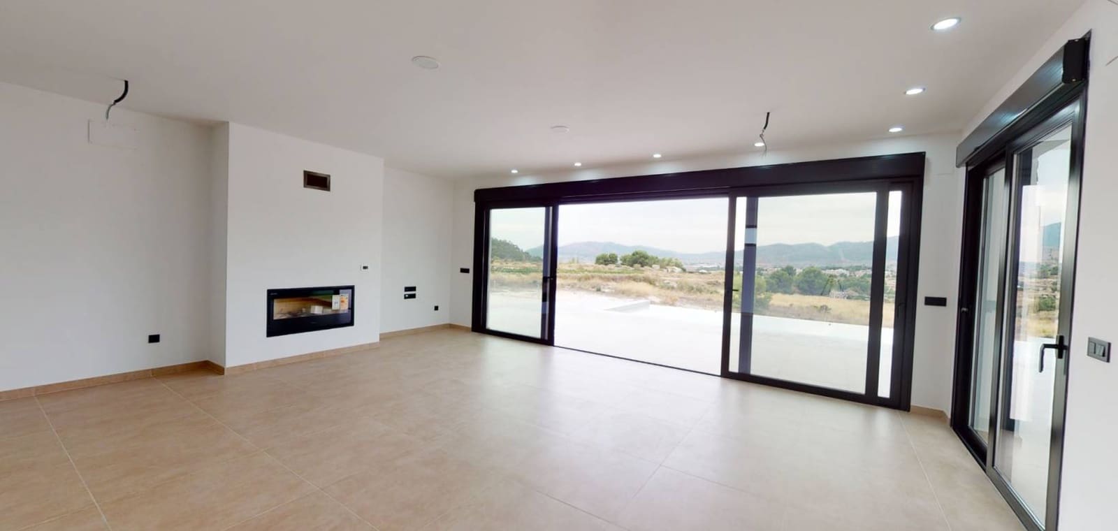 3 chambre Villa/Maison à vendre à La Romana avec piscine garage - 525 000 € (Ref: 8227628)