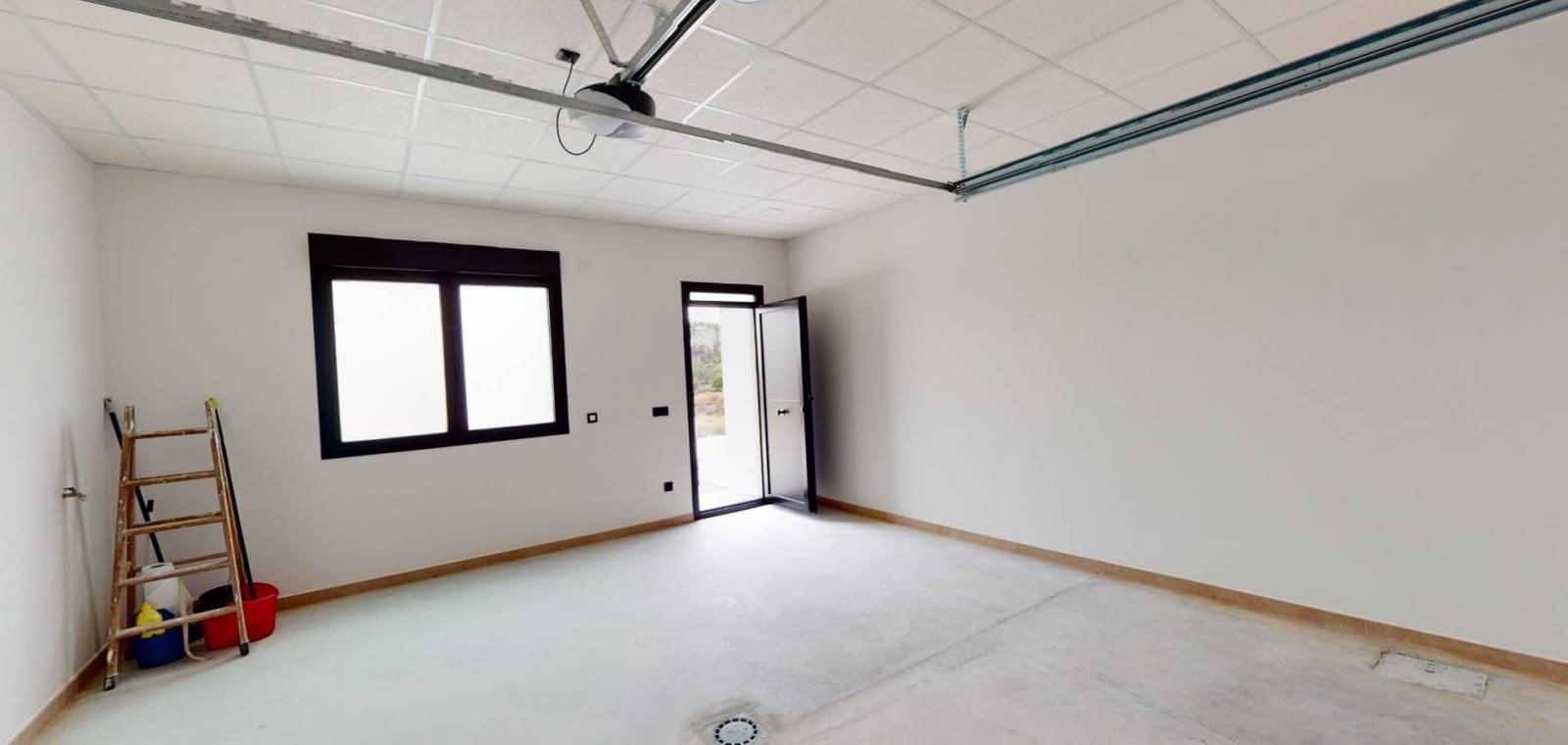 3 chambre Villa/Maison à vendre à La Romana avec piscine garage - 525 000 € (Ref: 8227628)